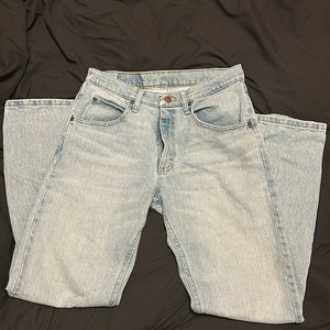 These are mens wrangler boot cut jeans
